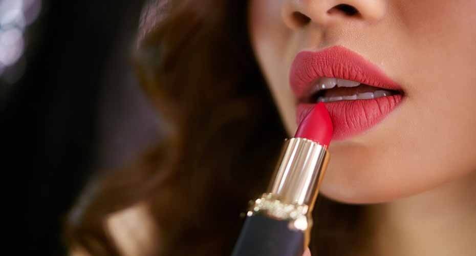 Top 5 Best Lipstick Brands In Pakistan