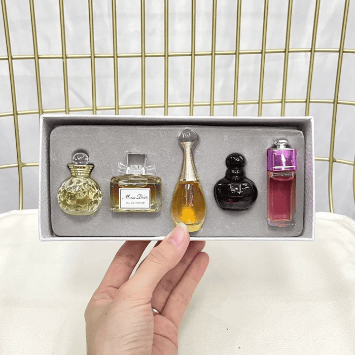 Gift Set Dior 5 in 1 Perfume - Shop Online Pakistan